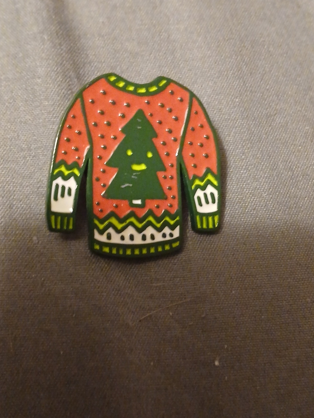 Red Men's Holiday Sweater Pin - Unbranded